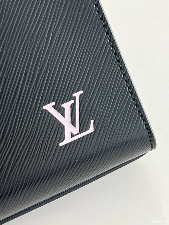 WIS PLAT LOUIS PETIT SAC VUITTON 0818